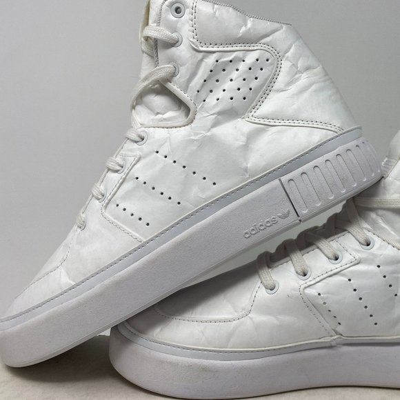 Adidas Womens Tubular Invader 2.0 Decon Triple White shoes BB2073 EUC - Picture 2 of 15